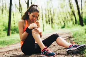 ĐAU KHỚP GỐI Ở NGƯỜI TRẺ TUỔI